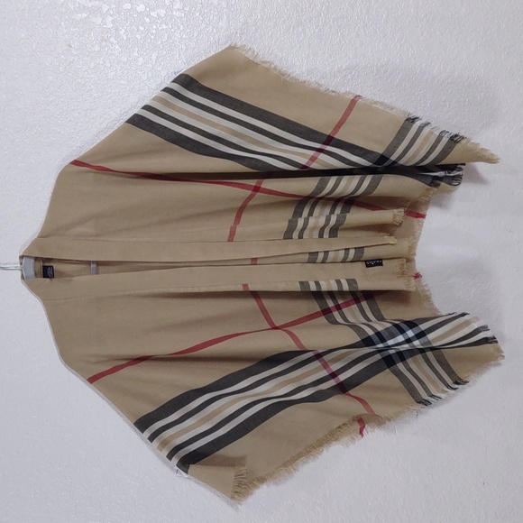 Fraas Lightweight Border Plaid Poncho,Color Camel. - Picture 13 of 13